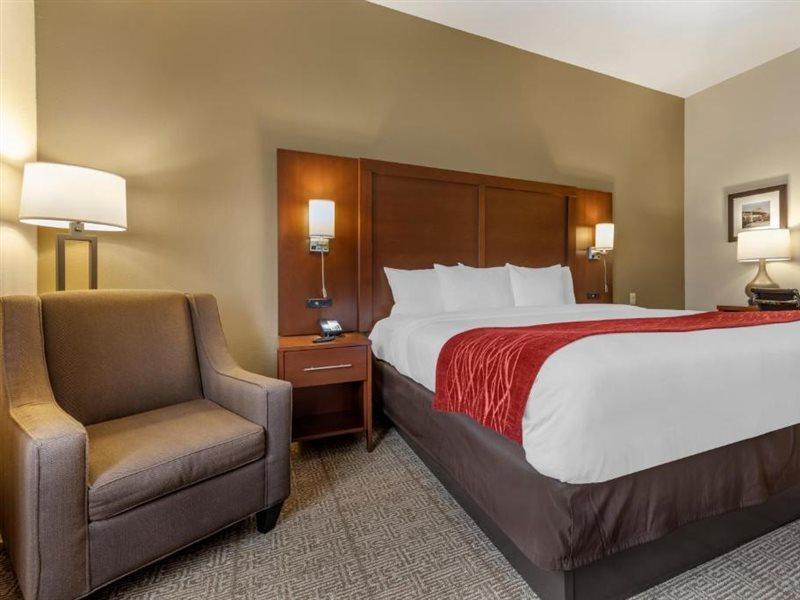 Comfort Inn & Suites Streetsboro - Kent Bagian luar foto
