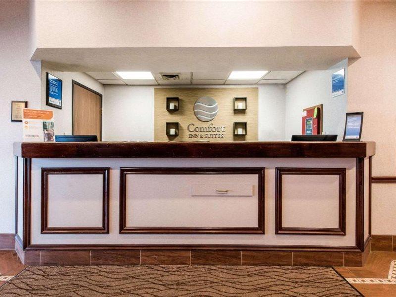 Comfort Inn & Suites Streetsboro - Kent Bagian luar foto