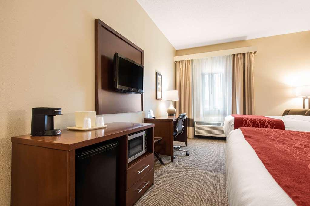 Comfort Inn & Suites Streetsboro - Kent Ruang foto