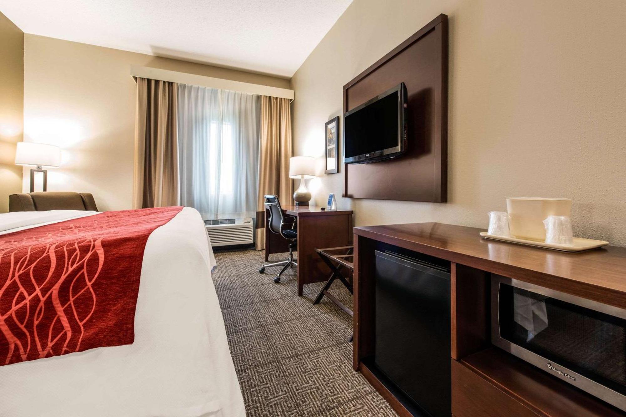 Comfort Inn & Suites Streetsboro - Kent Bagian luar foto