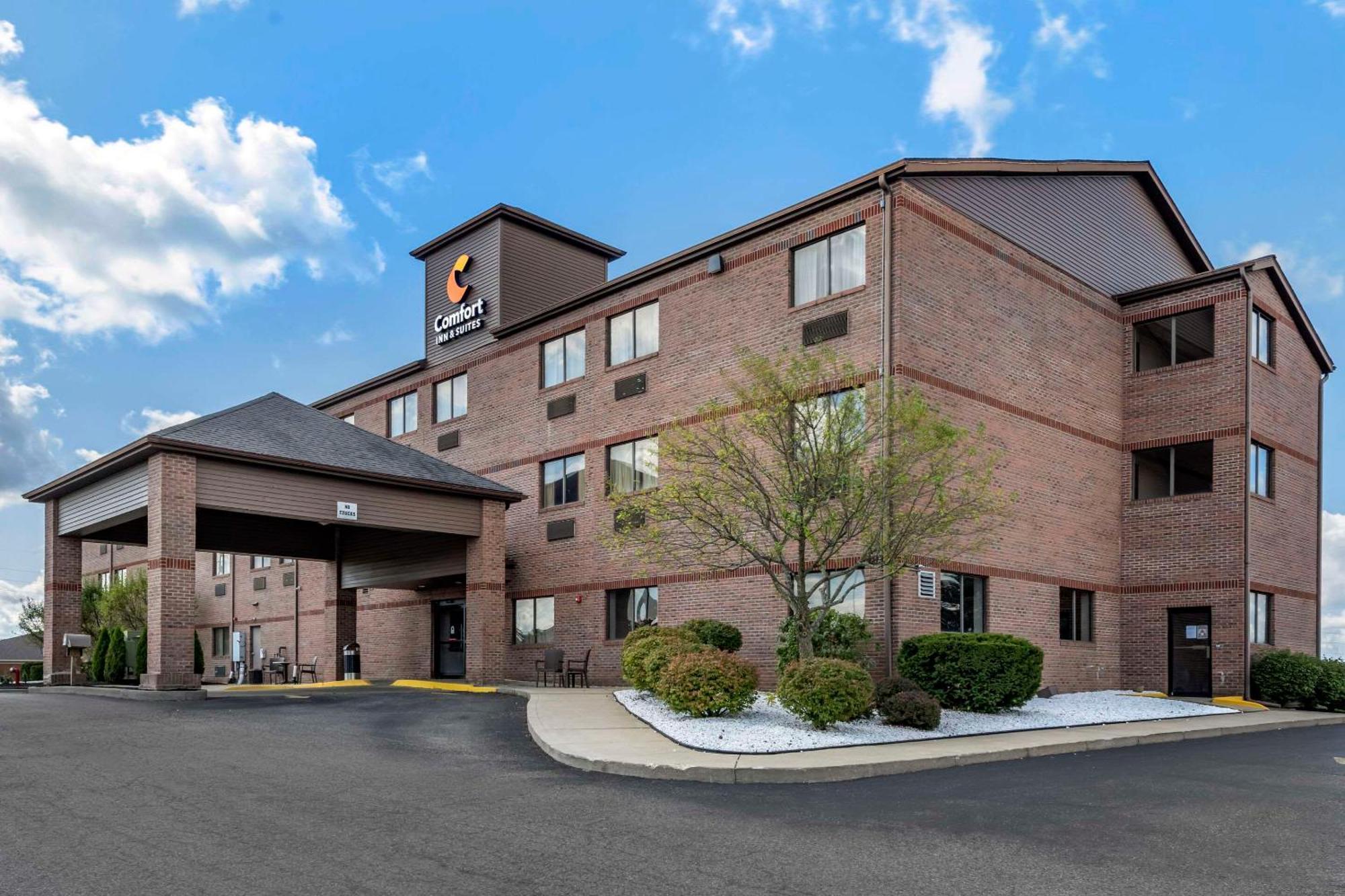 Comfort Inn & Suites Streetsboro - Kent Bagian luar foto