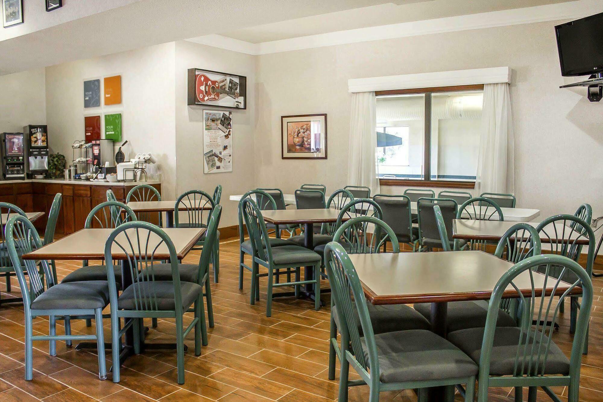 Comfort Inn & Suites Streetsboro - Kent Bagian luar foto
